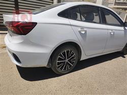 MG 5 Plus